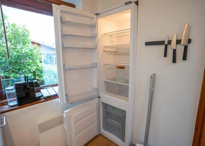 Skylight - Private Terrace, Free Parking & Walk To וילה